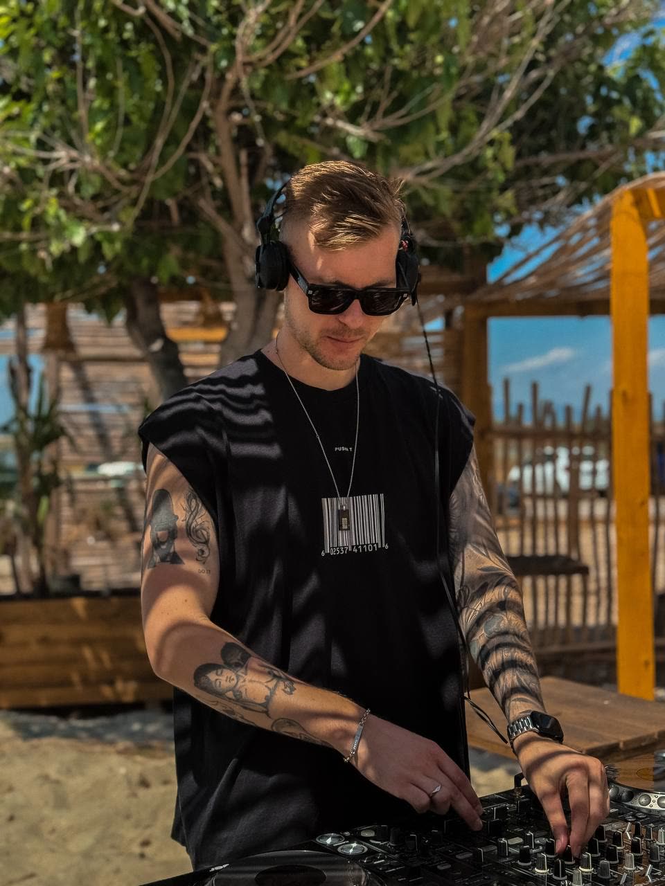 AGENTBOY with headphones